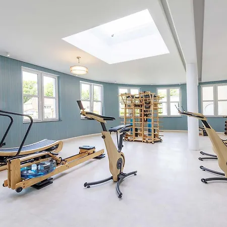 Strandlounge - 5 Sterne-wohnung Mit Xxl-balkon, Wellness & Boddenblick *